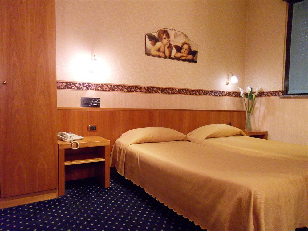 Hotel Roxy Milano Exteriör bild